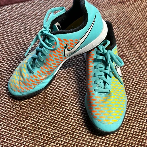 Nike discount futsal magista
